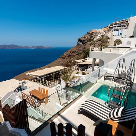 Daydream Luxury Suites-3