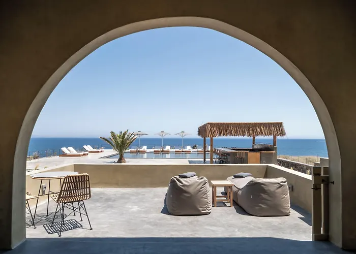 Colombos Beachfront